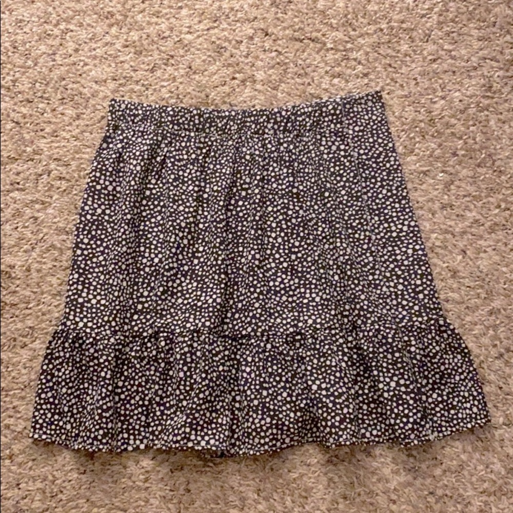 black and white skirt!